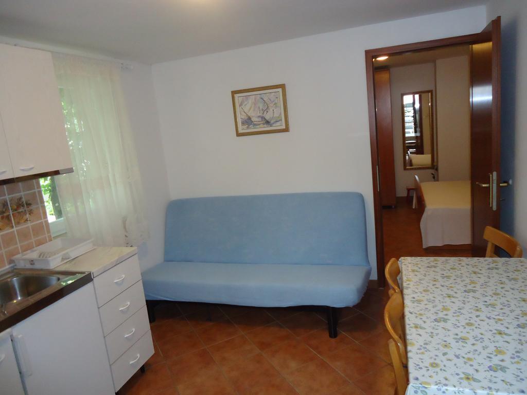 Omis Apartment On The Beach Extérieur photo