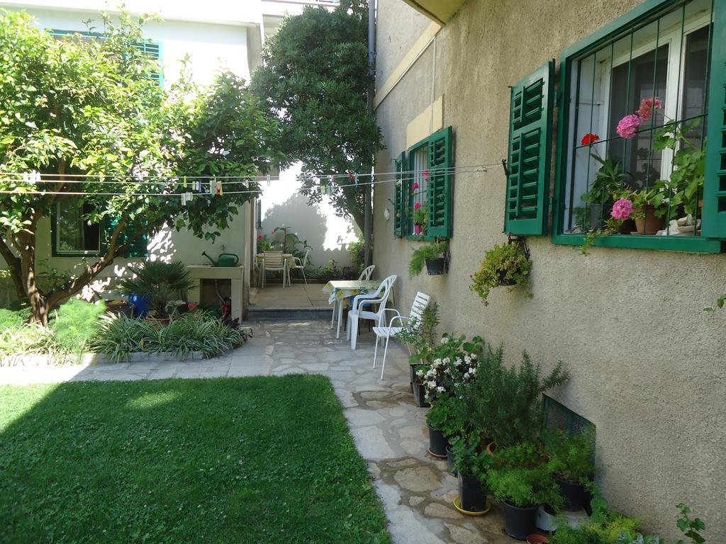Omis Apartment On The Beach Extérieur photo